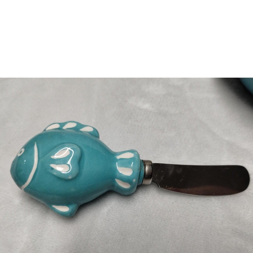 Home & Garden Party Stoneware 3 Section Condiment Server with Fish Spreader - Picture 5 of 12